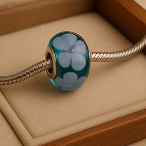 Chamilia 925 Silver Core Passion Flower Teal Murano Bead Charm EUC CHAMILIA #303